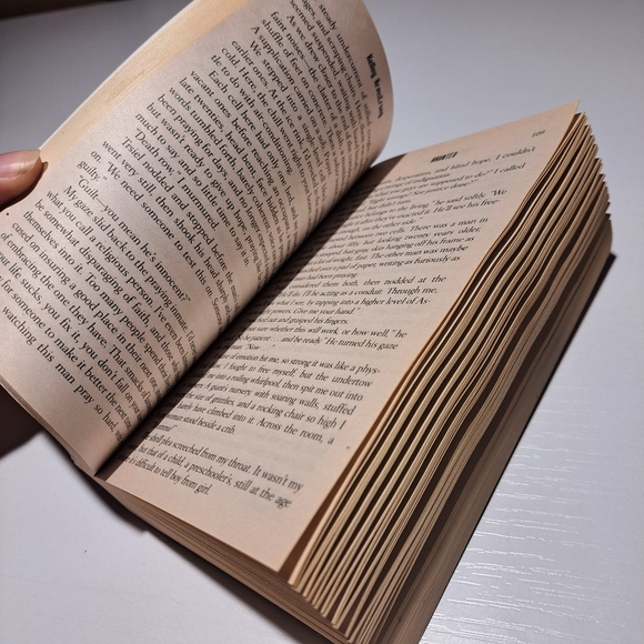 Haunted by Kelley Armstrong Book - Picture 7 of 8